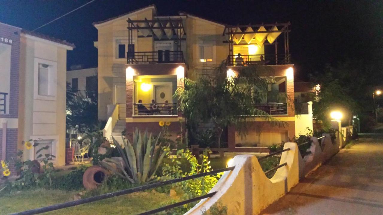 Edem Lejlighedshotel Vatera Eksteriør billede
